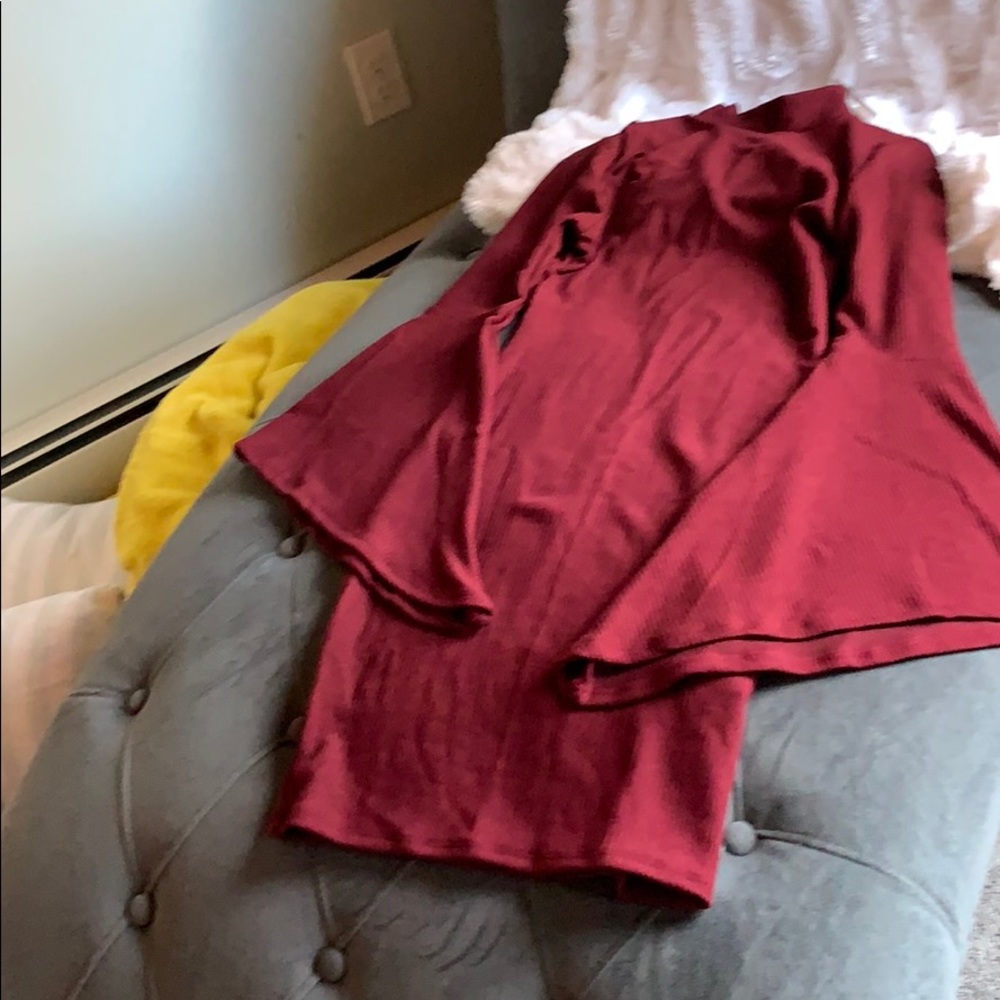 Burgundy long sleeves dress